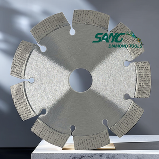 Blade de scie de diamant de qualité diamant de premier ordre du segment Arix pour le béton, la brique, le bloc et la maçonnerie secs ou humides