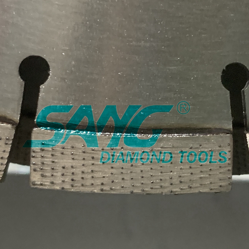 Chine en gros Chine haute résistance Asix Asphalte en béton coupe Diamond Saw Saw Blade