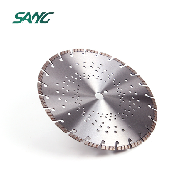 Factory Direct Vendre une lame de scie à turbo diamant de 14 pouces pour couper le béton armé